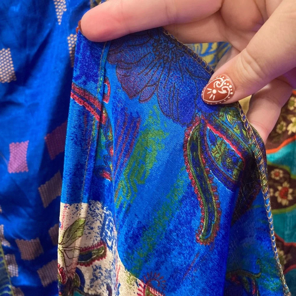 Vibrant Sari boho silk Multicolor Patterned Curtains - Picture 3 of 5